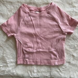 Urban Outfitters BDG Light Pink Short Sleeve Cropped Tee